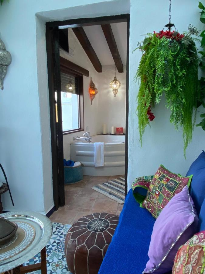 El Escondite de Martina, Ático Romántico Setenil De Las Bodegas Esterno foto