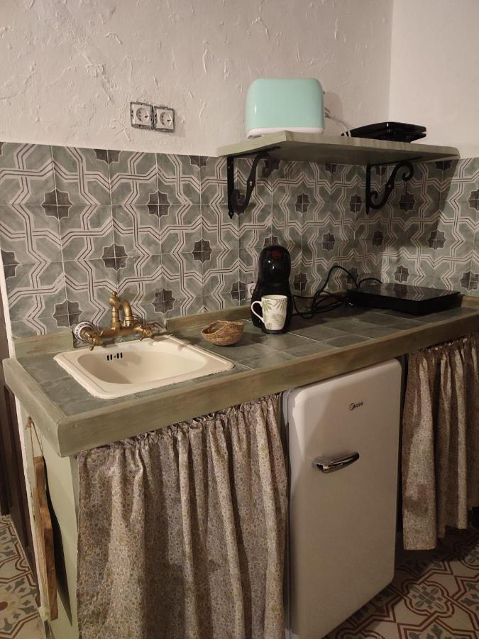 El Escondite de Martina, Ático Romántico Setenil De Las Bodegas Esterno foto